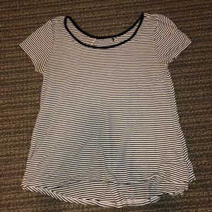 Navy and white striped short sleeve shirt.